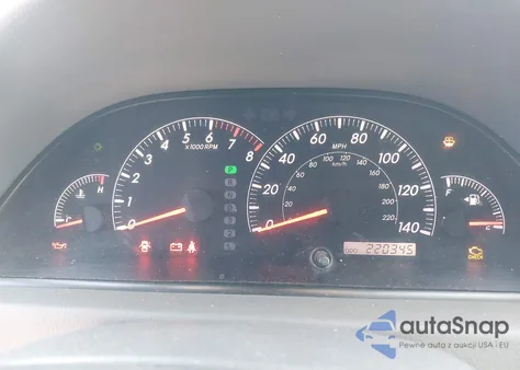 2005 Toyota Camry Le z USA, uszkodzony, nr VIN 4T1BE32K05U085363